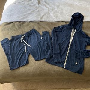 Vuori Performance Jogger and Halo Performance Hoodie Set